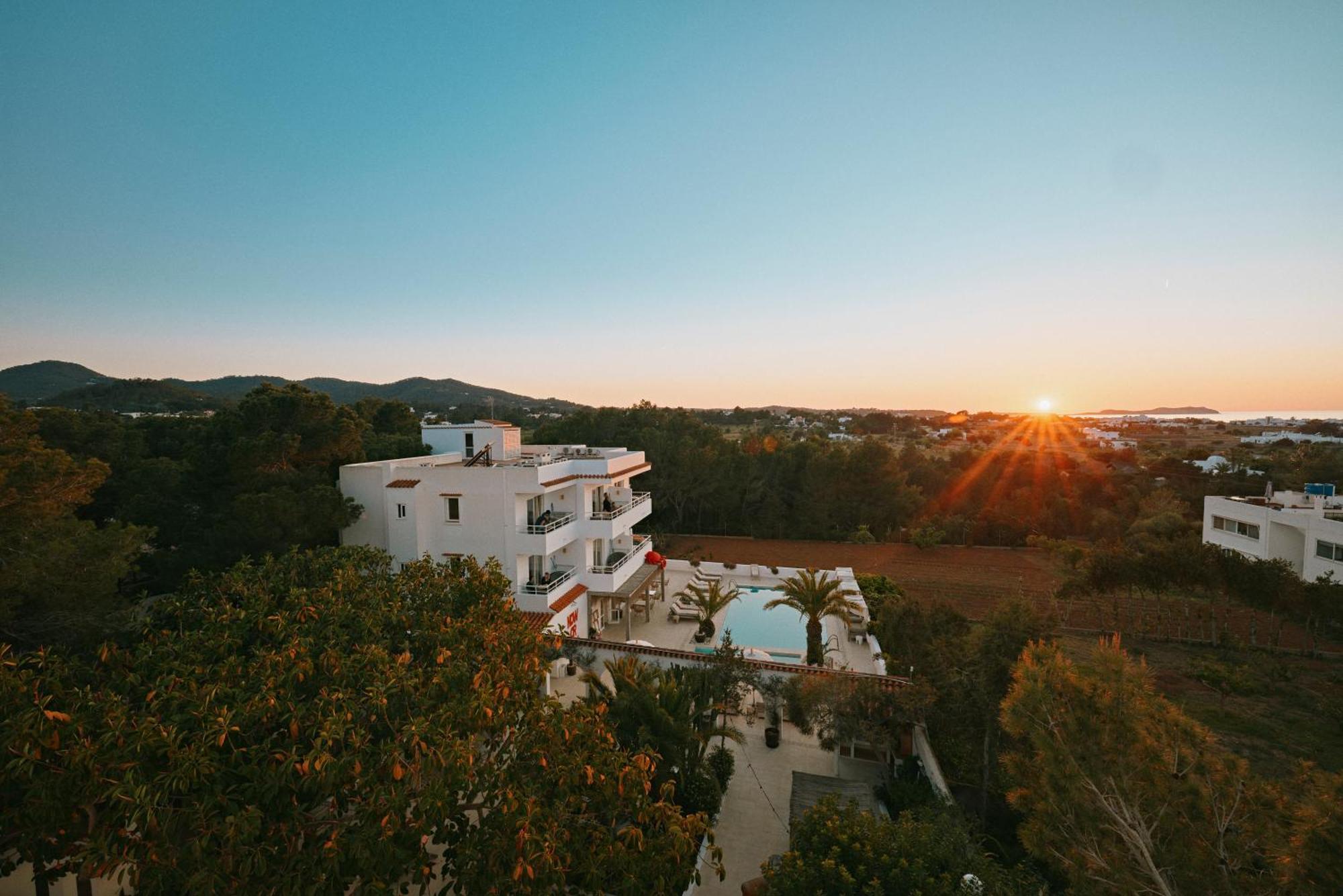 Sunset Oasis Ibiza Adults Only - New Rooms 2025 San Antonio Abad Exterior foto